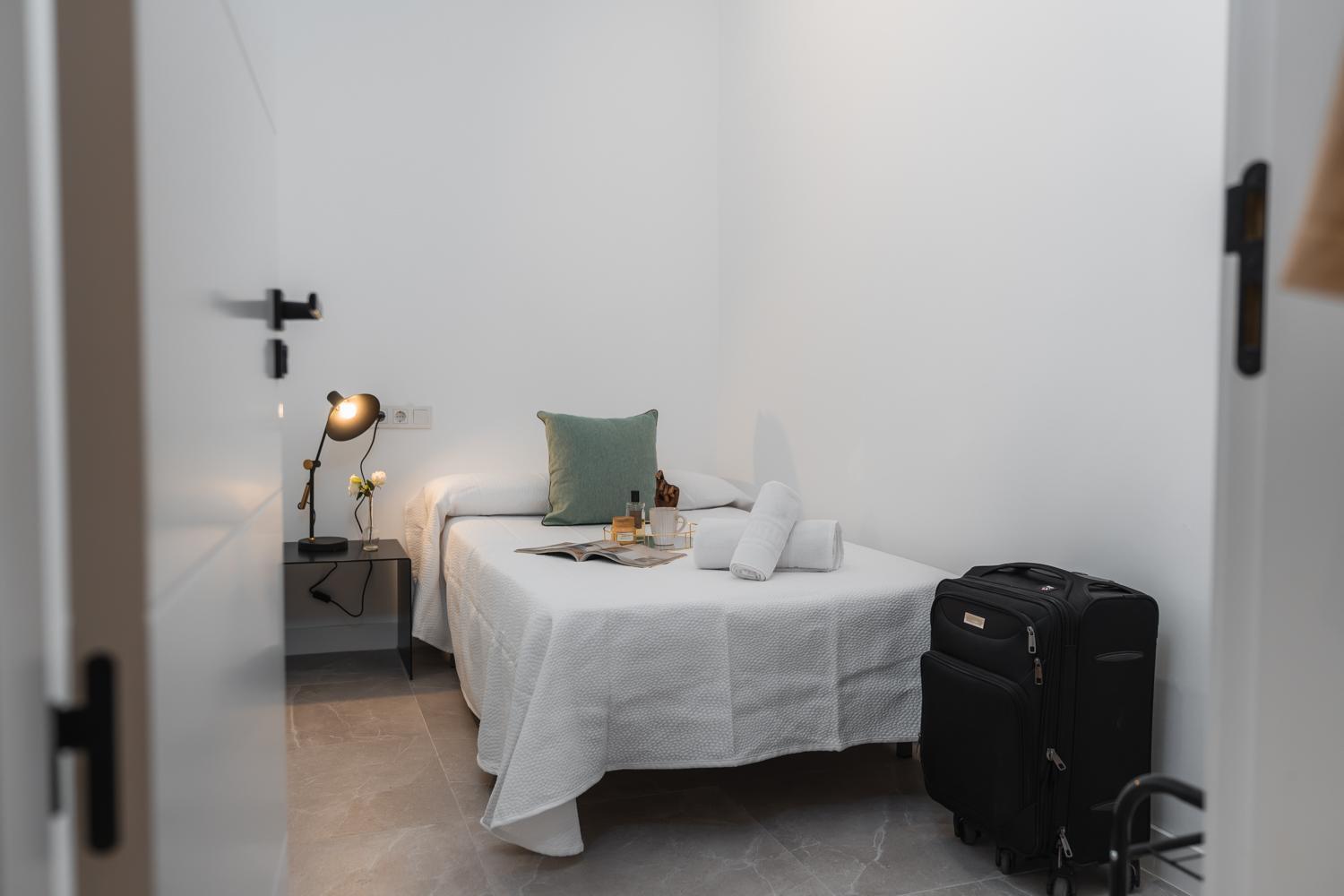 Tuguest Buensuceso Apartment Granada Ngoại thất bức ảnh